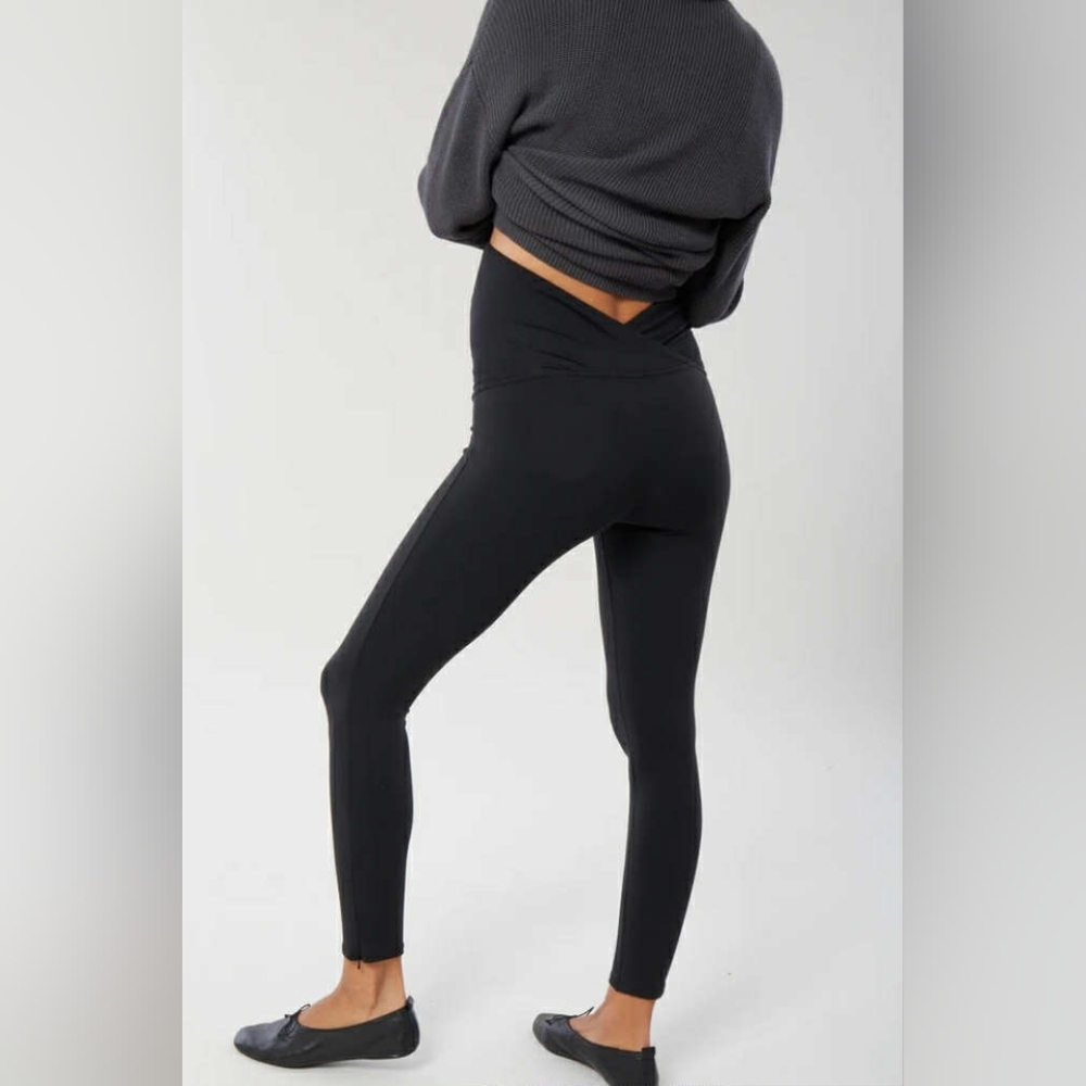 Women's Isabel Maternity Ingrid & Isabel Belly Panel Black Dark Charcoal Gray XS